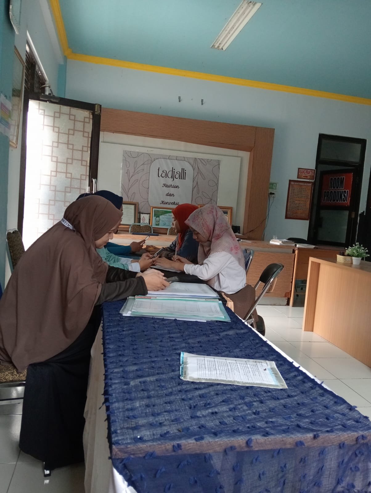 Puskesmas Bantimurung Laksanakan Skrining Kesehatan di Ponpes Manbaul Ulum MI–MTs–MA Firdaus Tompobalang